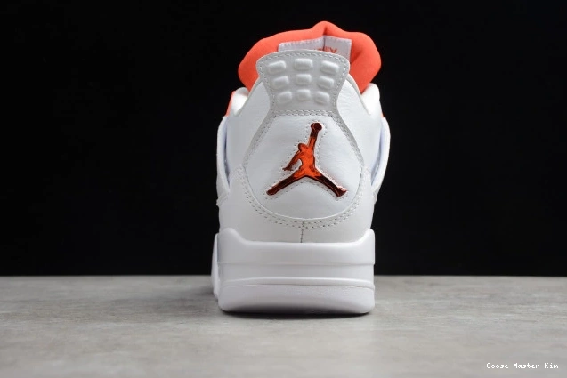Air Team OrangeCT8527-118 4 Jordan 0530
